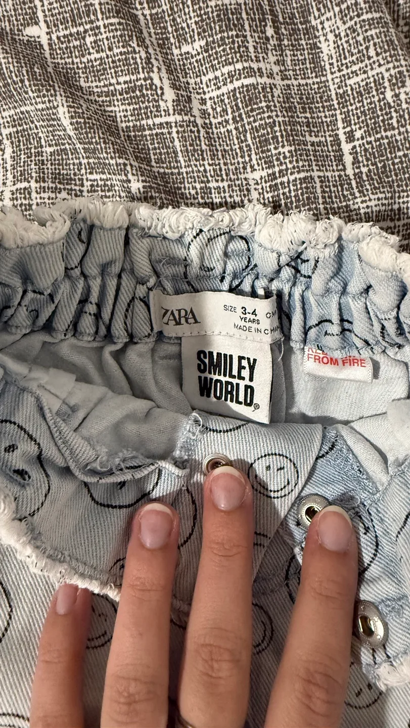 Girls' Shorts Bundle image indicator(8)