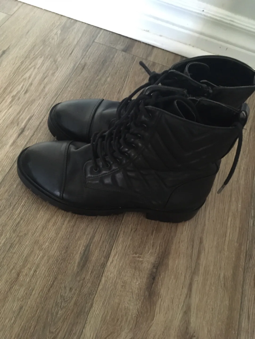 Black aldo boots image indicator(4)