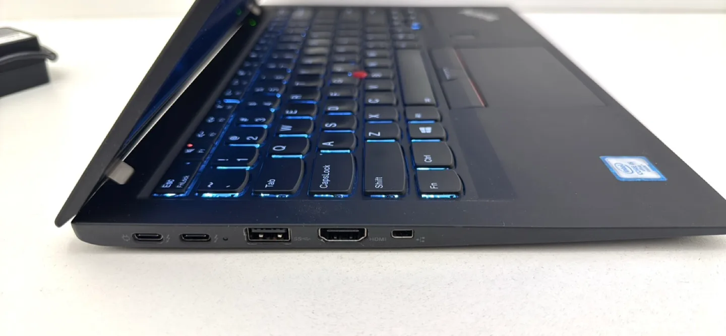 Lenovo X1 Carbon I5/8GB/256GB LTE 4G/Win 11 Laptop image indicator(7)