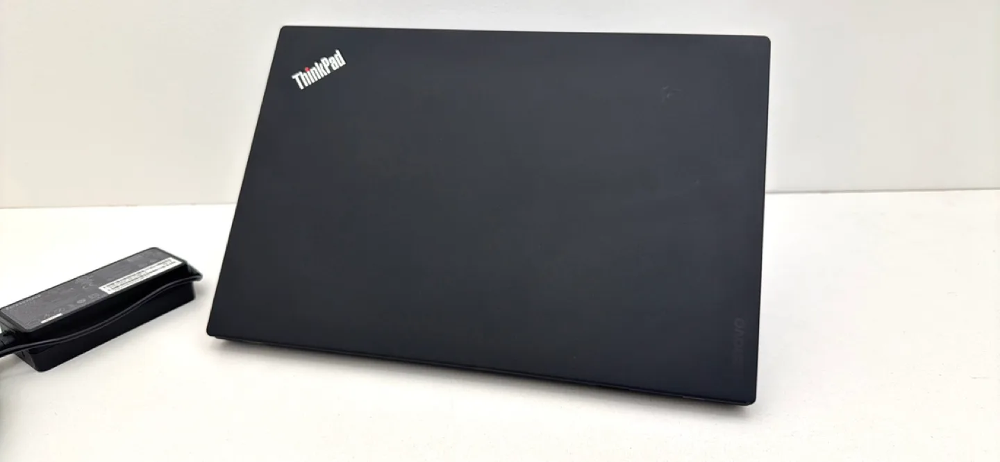 Lenovo X1 Carbon I5/8GB/256GB LTE 4G/Win 11 Laptop image indicator(8)