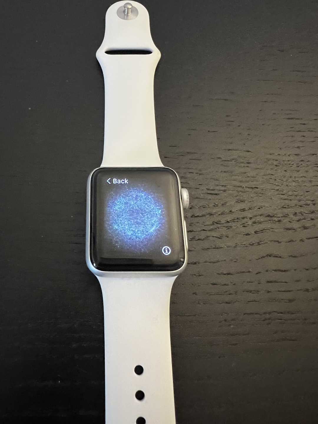 Apple Watch Series 3 with White Sport Band - photo 2