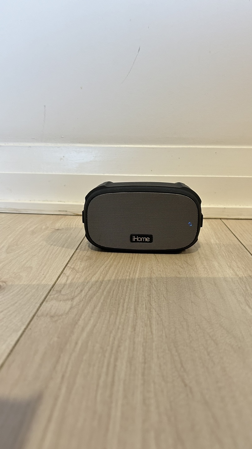 Ihome play tough x bluetooth water resistant speaker - photo 3