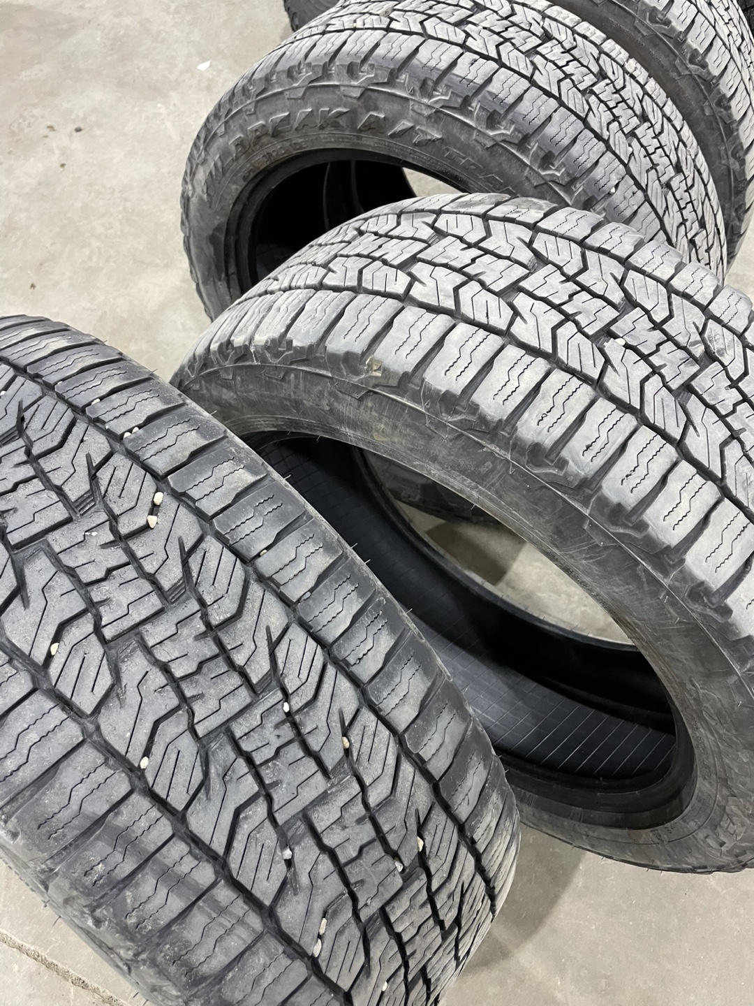Set of Four Falken Wildpeak AT 255/50r20 - photo 2