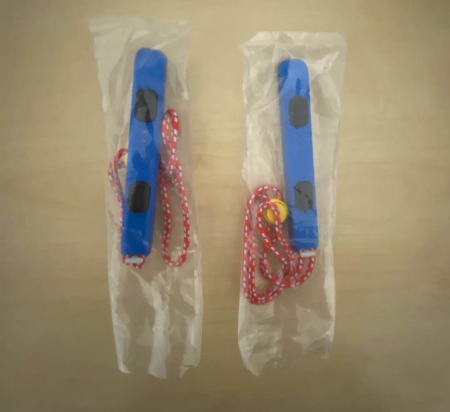 Nintendo Switch - Mario Red & Blue Edition image indicator(8)