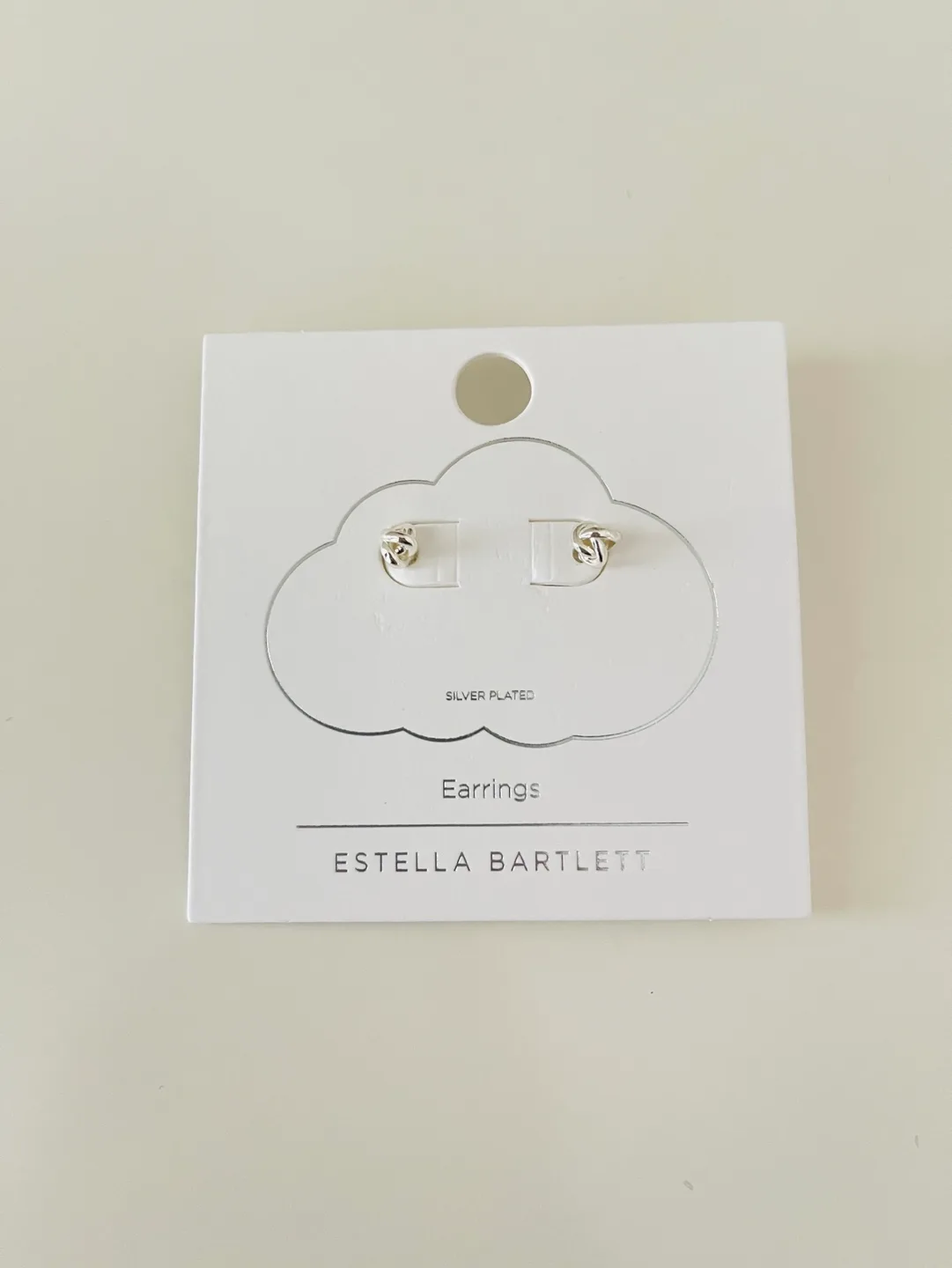Estella Bartlett Love Me Knot Necklace and Earrings Set image indicator(9)