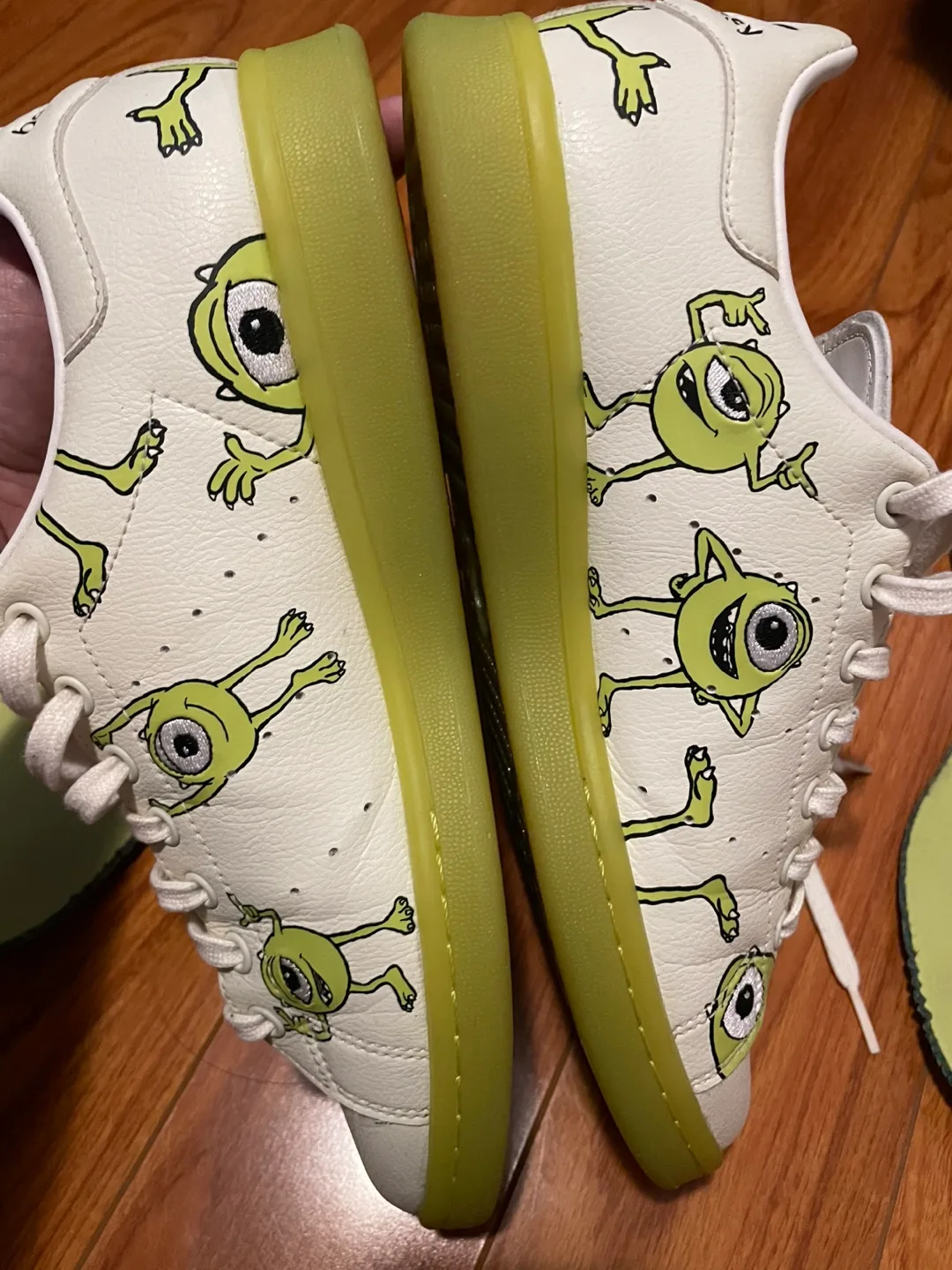 adidas Stan Smith Monsters Inc. Mike Wazowski image indicator(4)