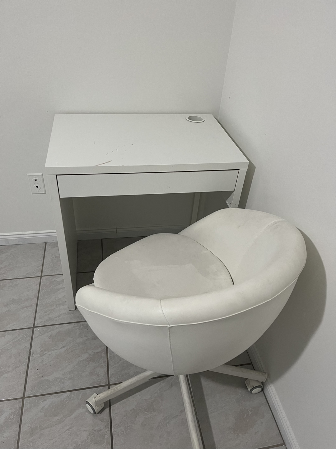White Desk and Chair Set