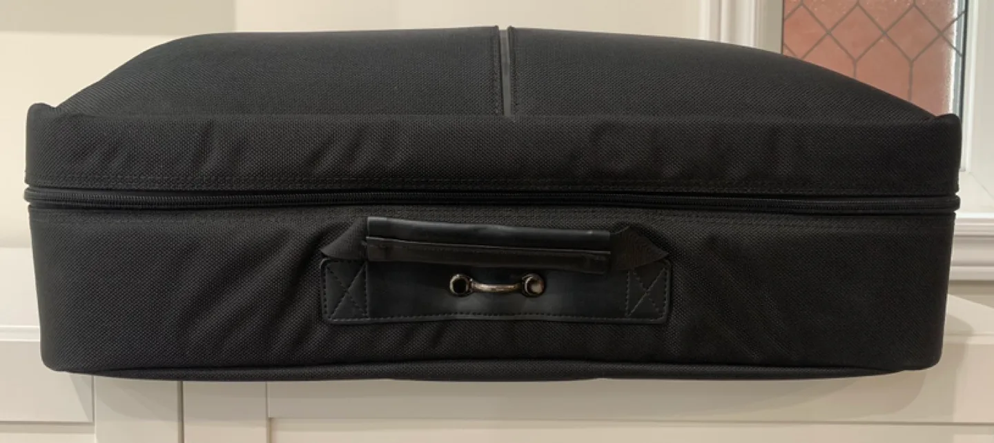Black Swiss Army Garment Bag - Luggage #ThriftyPicks image indicator(4)