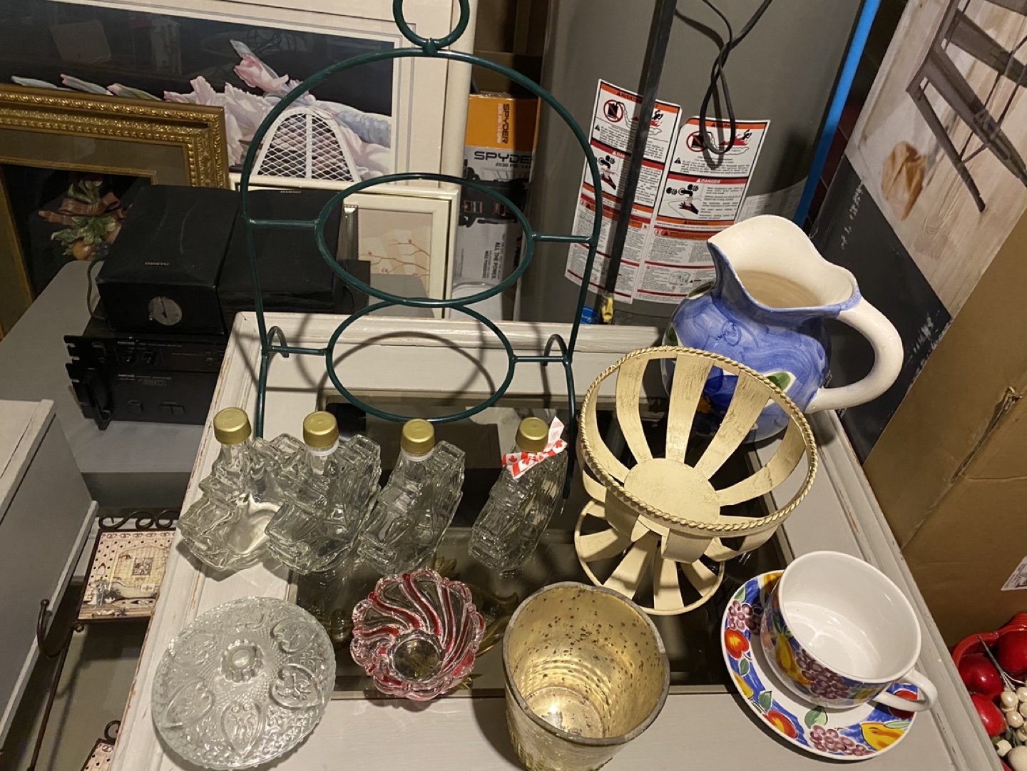Assorted Vintage Decor & Glassware