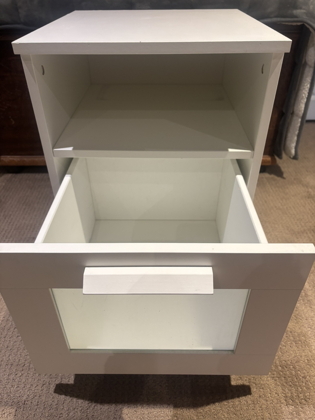 White Side Table - photo 2