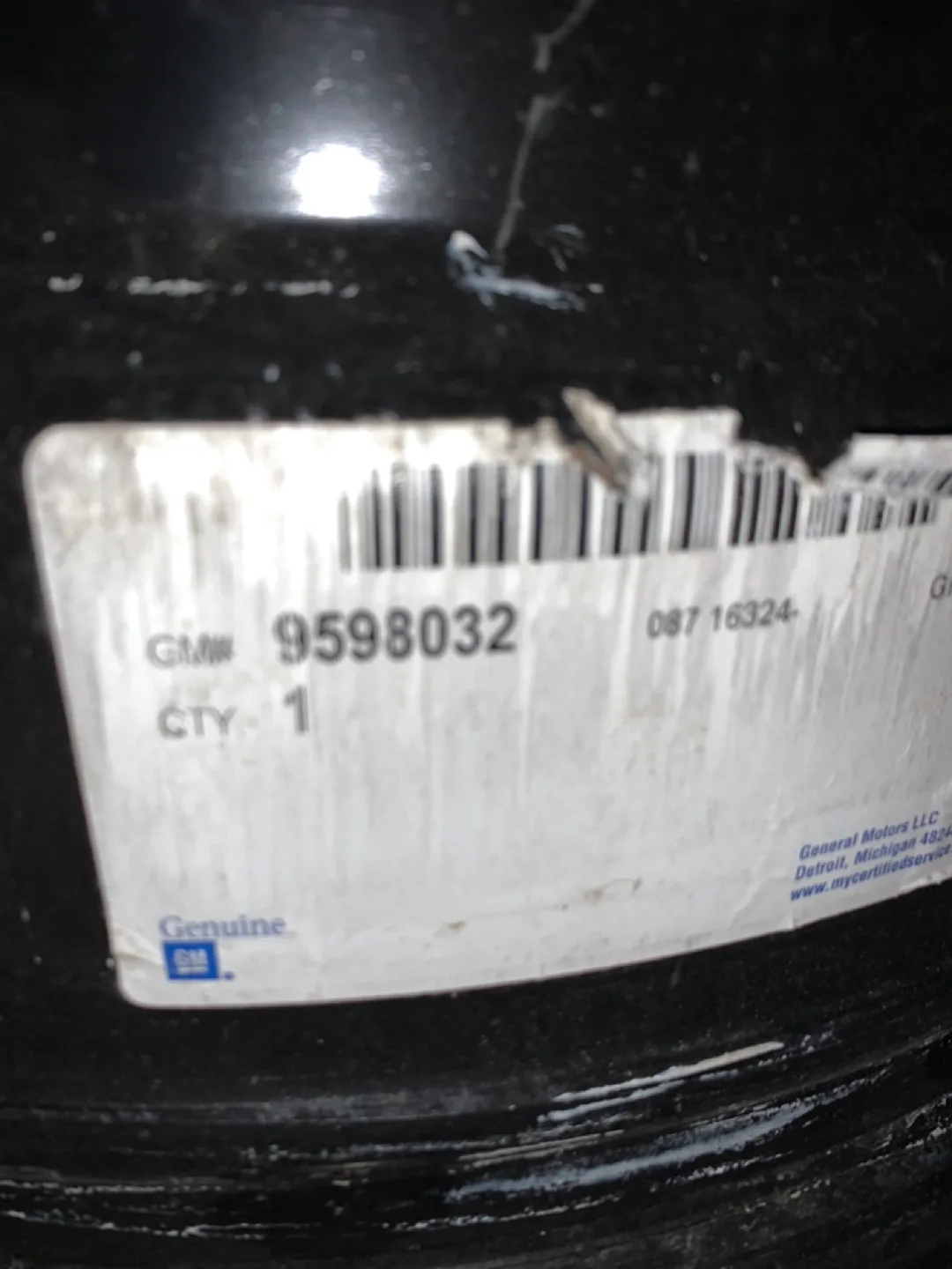 GM Genuine 17in Black Painted Wheel Rim image indicator(2)