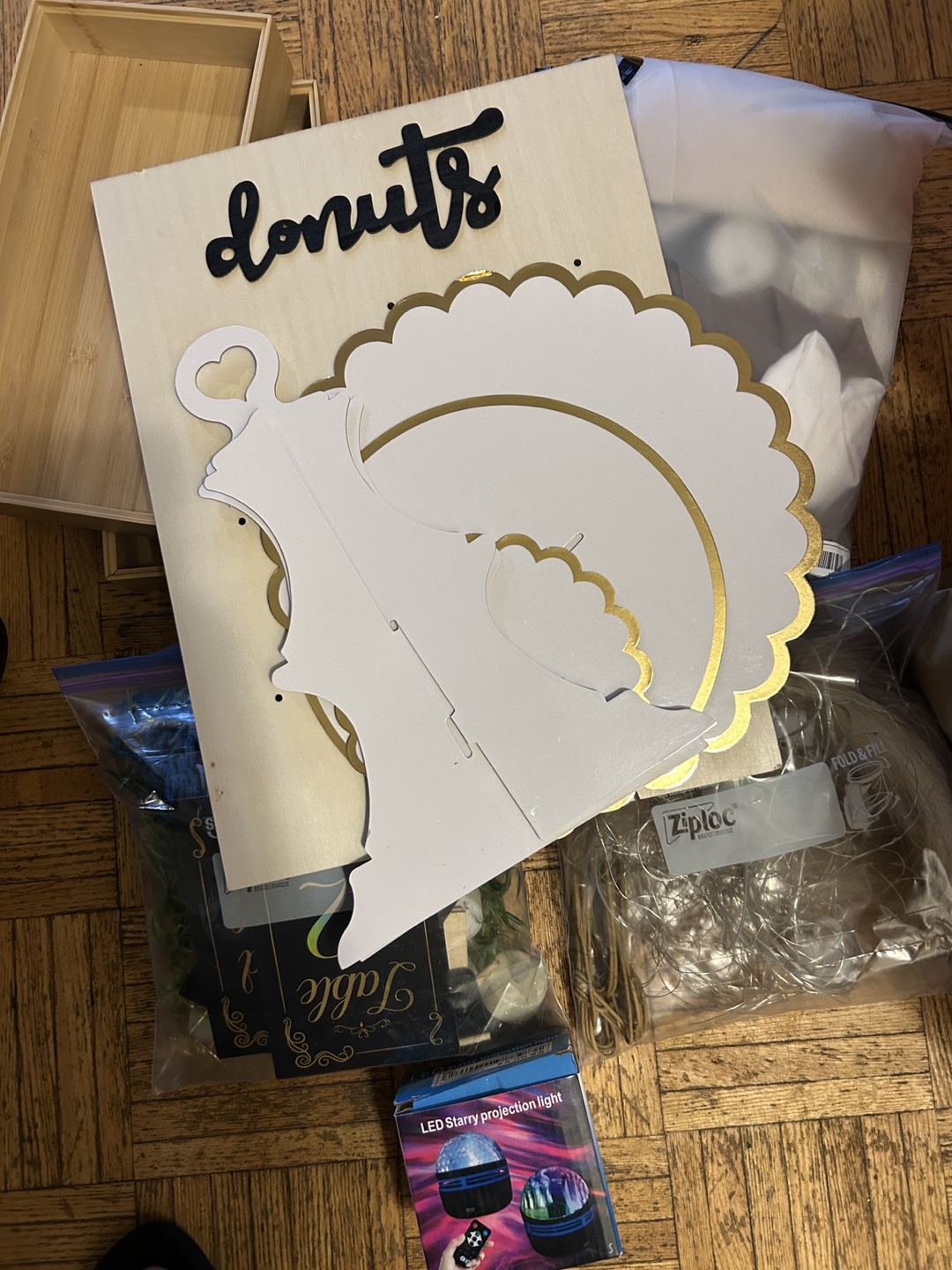 Free random stuff for birthday decorations