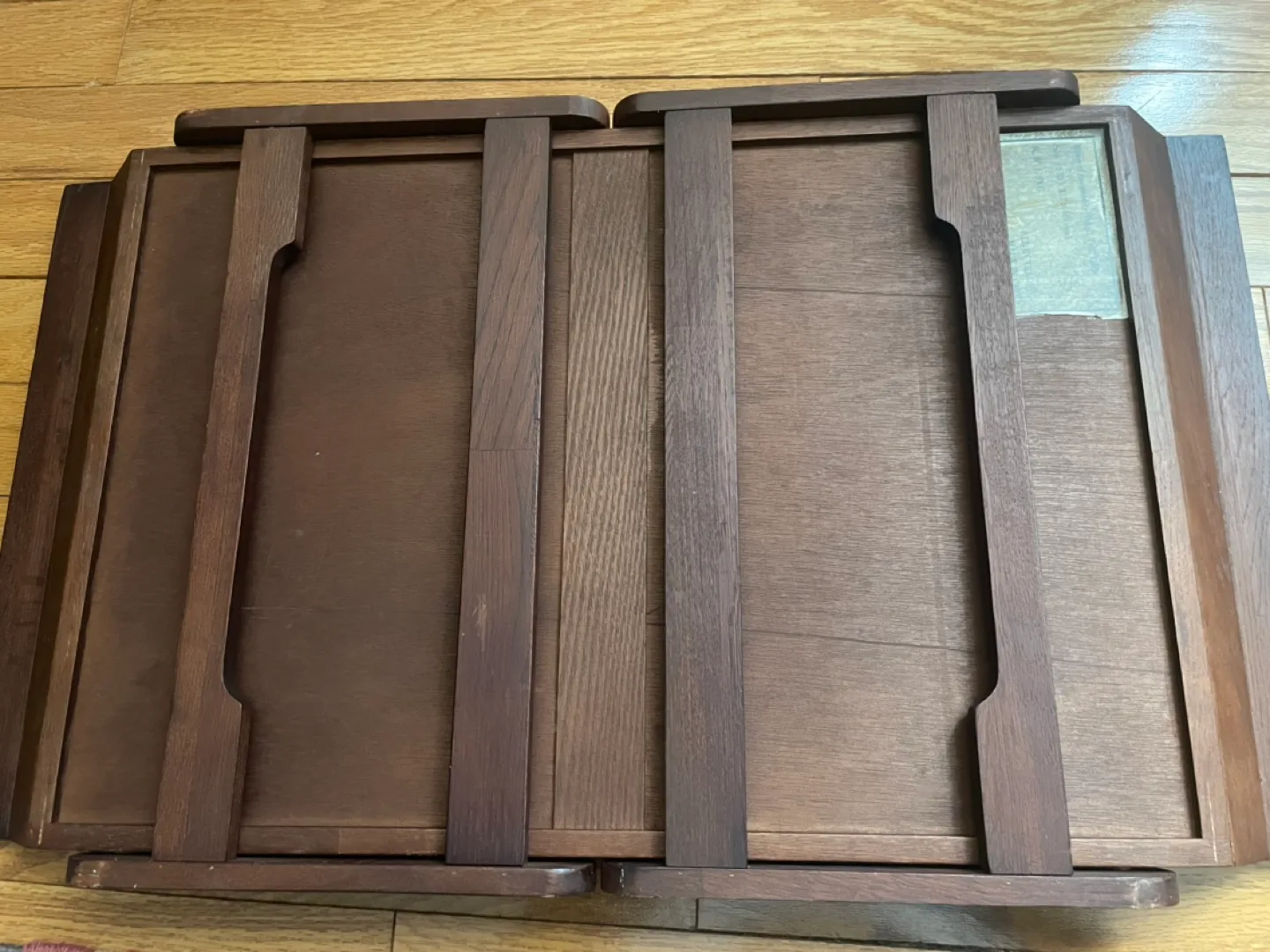 Foldable Wooden Tray Table image indicator(5)
