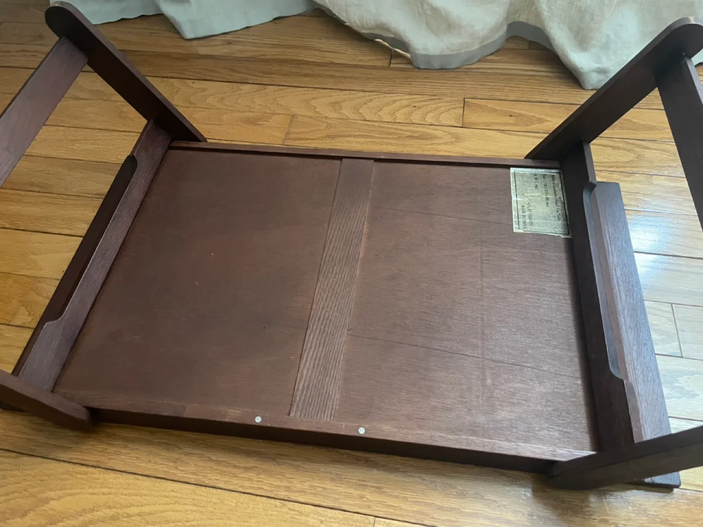 Foldable Wooden Tray Table image indicator(6)