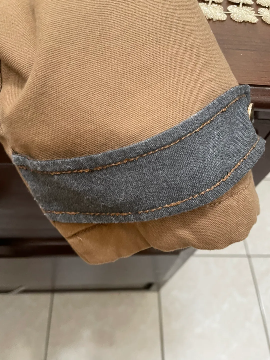 Jackets for free( pls take both) image indicator(7)