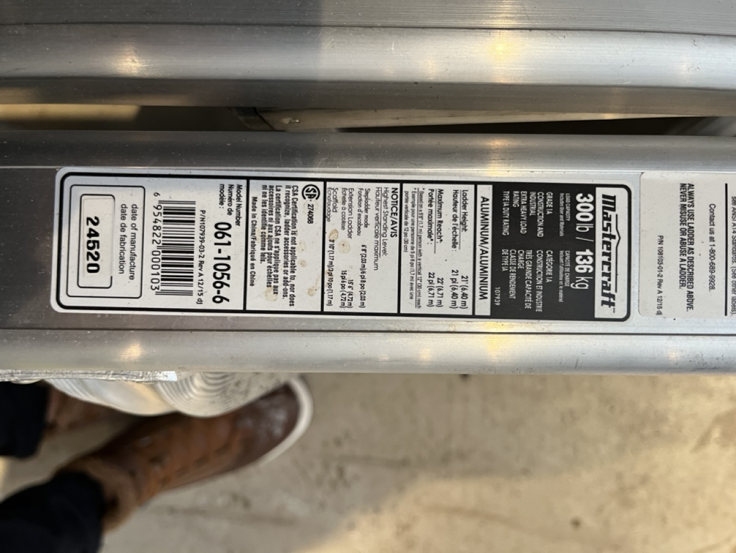 Mastercraft 22ft Aluminum Telescoping Ladder - photo 3