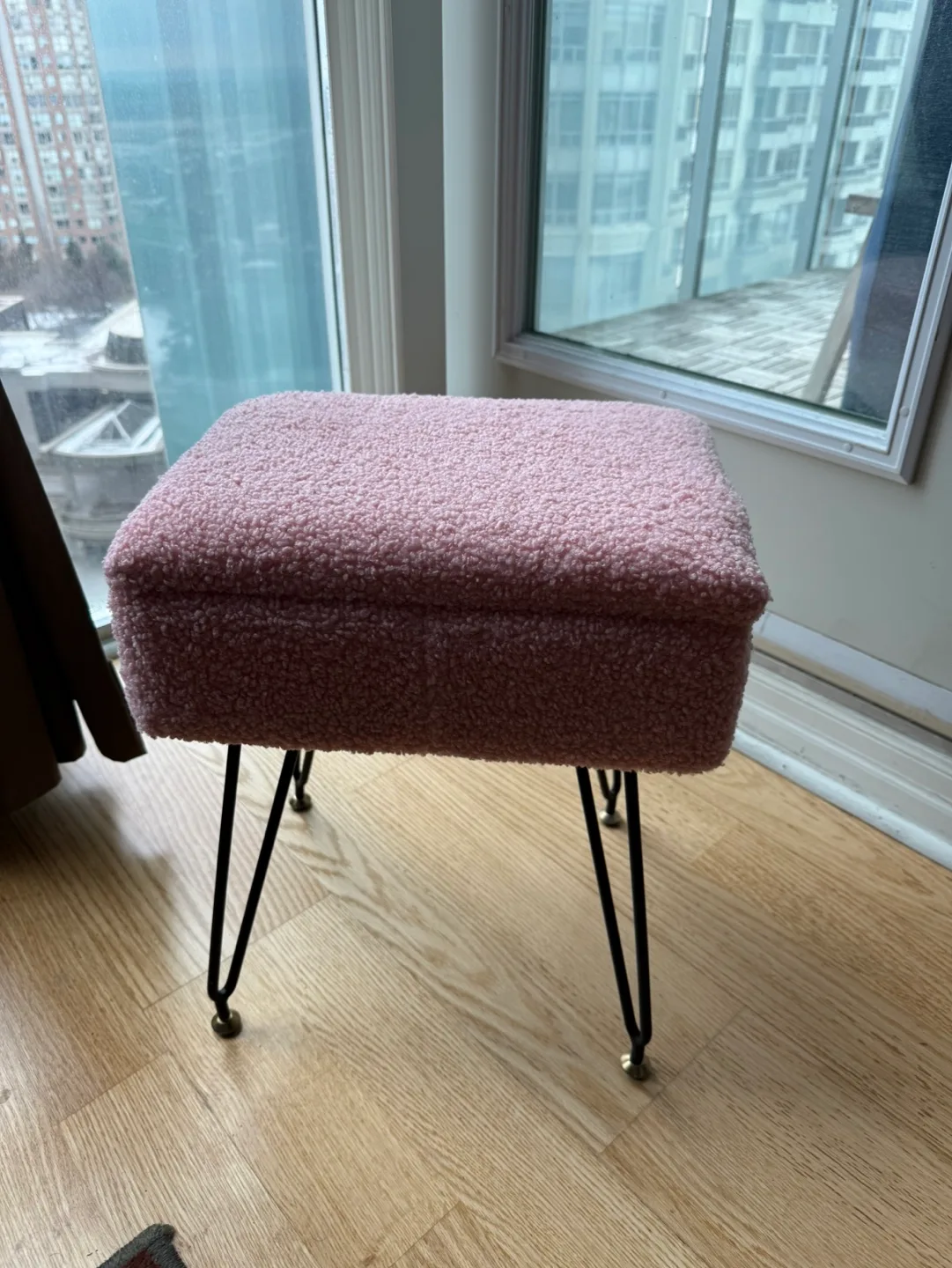 Pink Fuzzy Storage Ottoman image indicator(2)