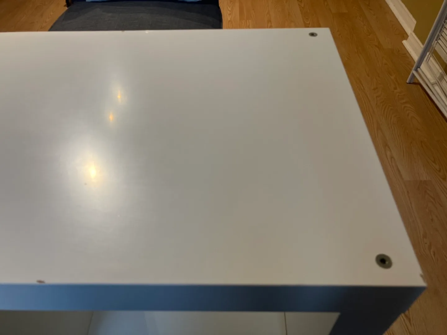 IKEA Kallax 2x2 White Shelving Unit image indicator(2)