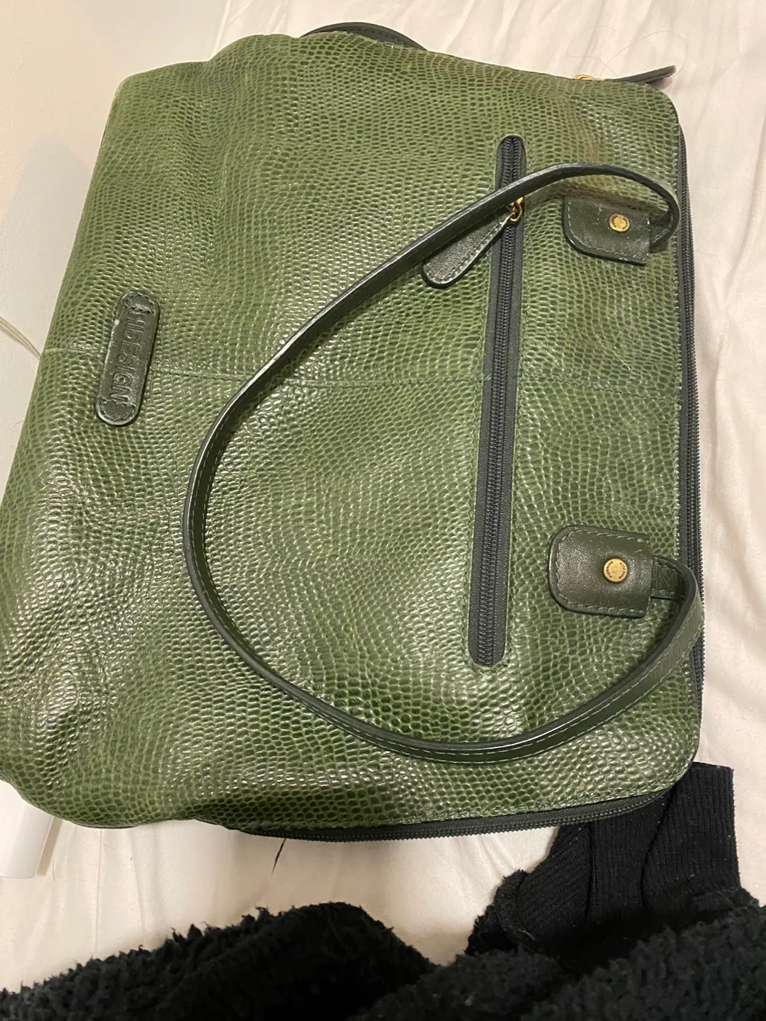Gorgeous Green Leather Handbag image indicator(6)