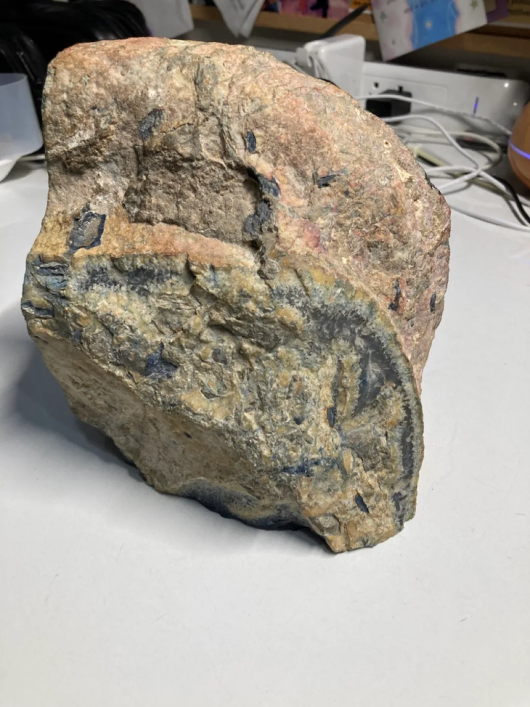 Crystal Agate Geode image indicator(6)