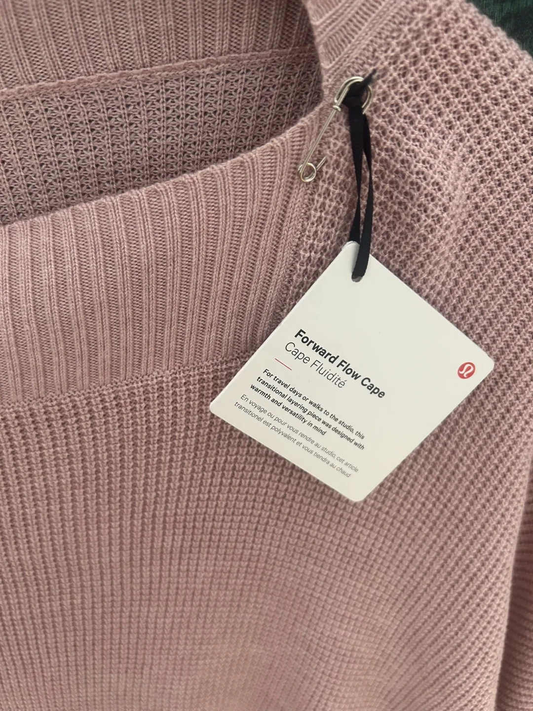 Lululemon Forward Flow Cape - Pink - One Size image indicator(3)
