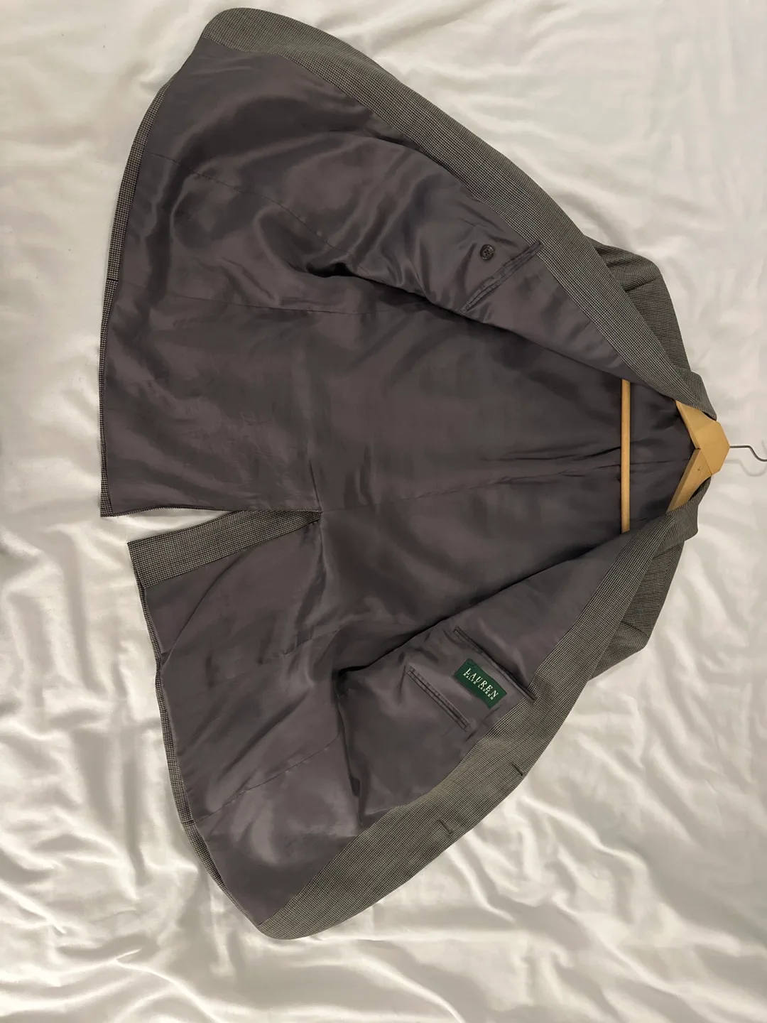 Men's Ralph Lauren Grey Blazer - Size 40S image indicator(2)