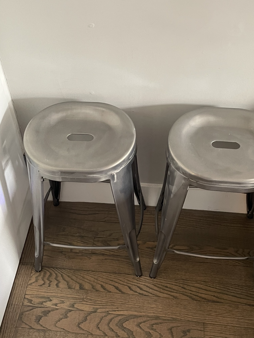 Pair of Metal Stools - photo 2