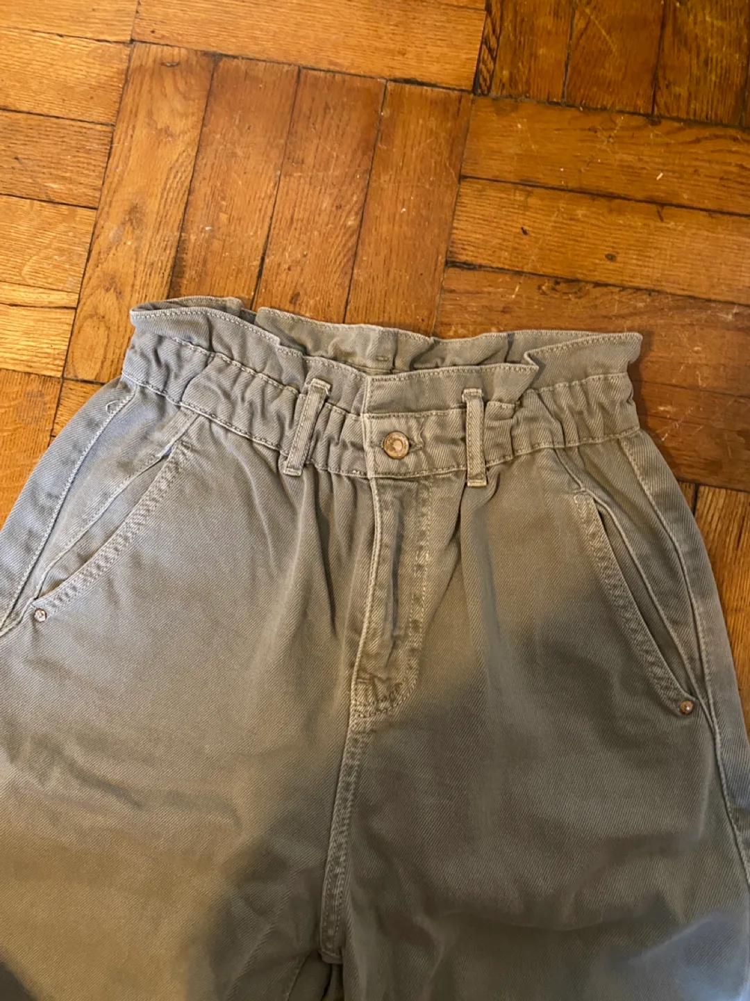 Zara Paperbag Waist Jeans image indicator(2)