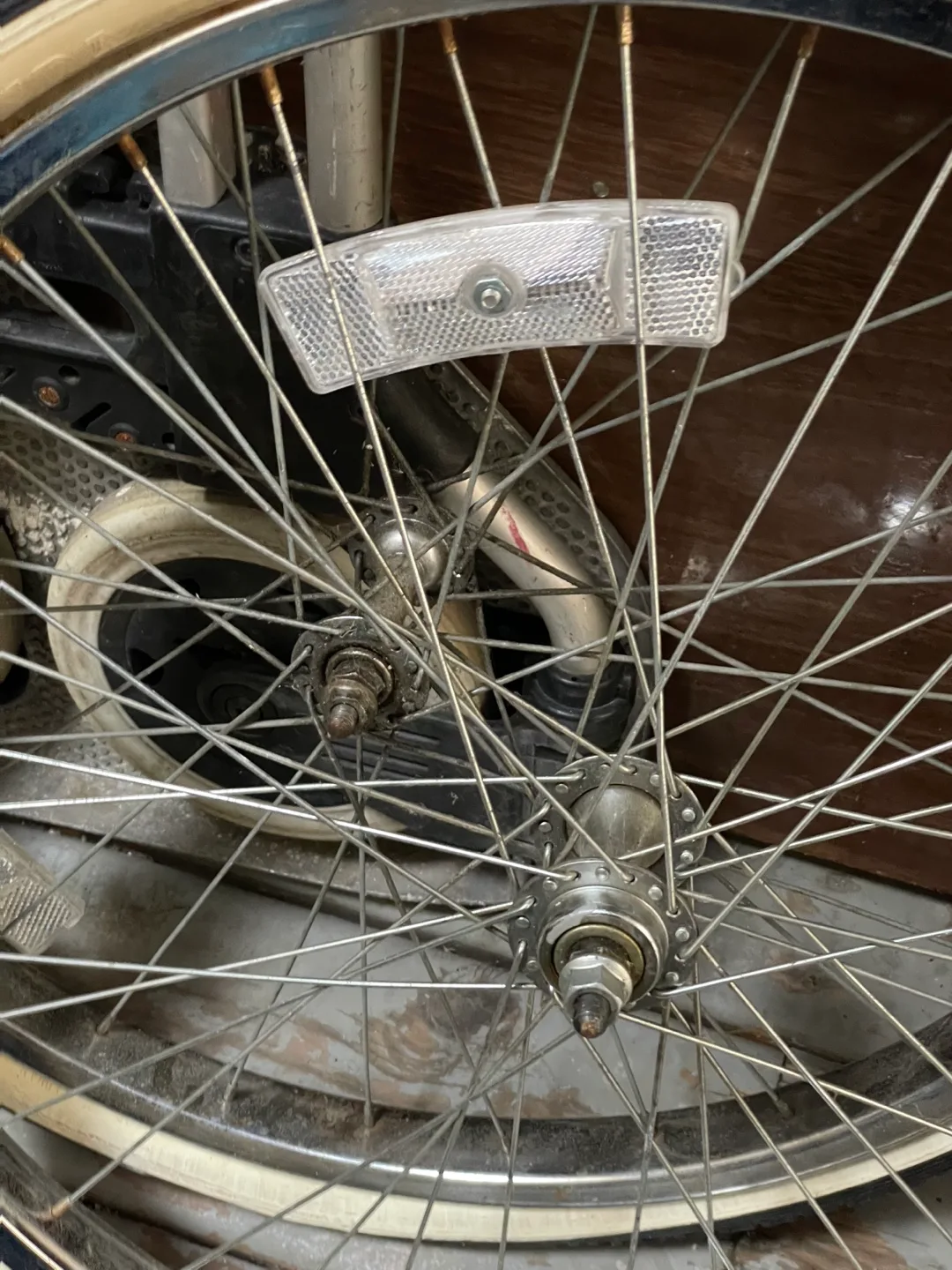 Pair of Vintage Bicycle Wheels with Reflectors image indicator(2)