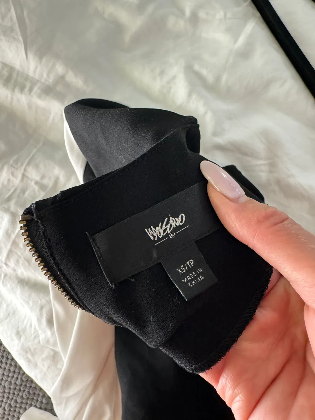 Black and White Knee Length Dress image indicator(4)