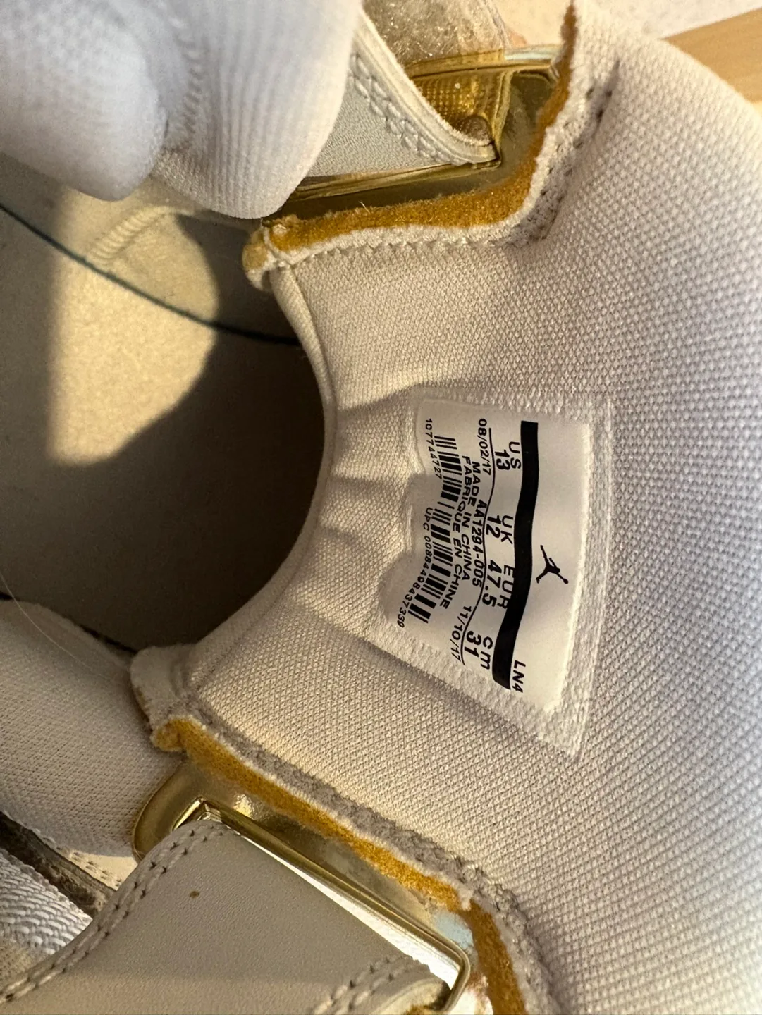 Lightly used Jordan Generation 23 size 13 men’s image indicator(4)