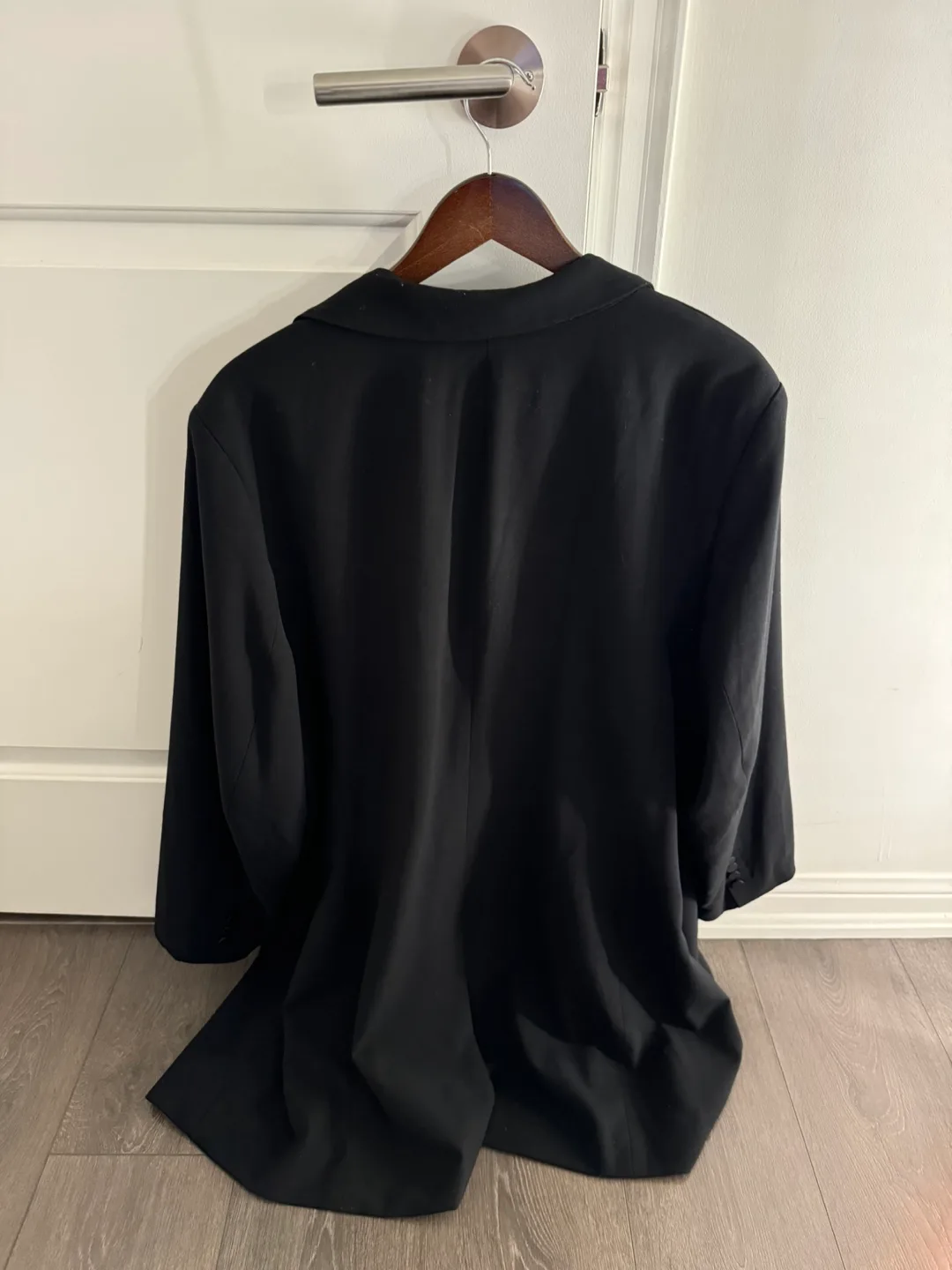 Black Long Blazer image indicator(2)