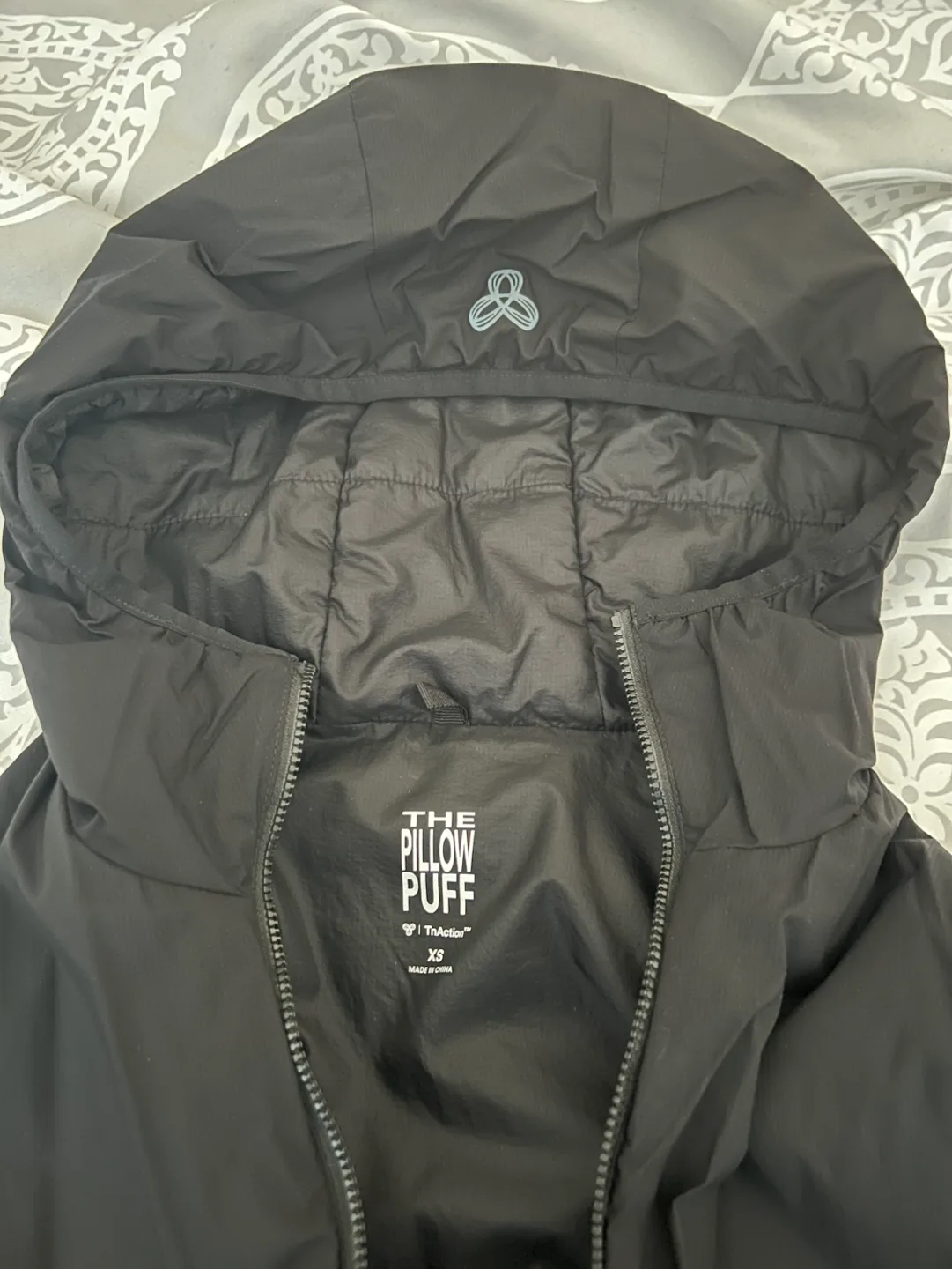 TNA The Pillow Puff Packable Puffer Jacket - Size XS image indicator(5)