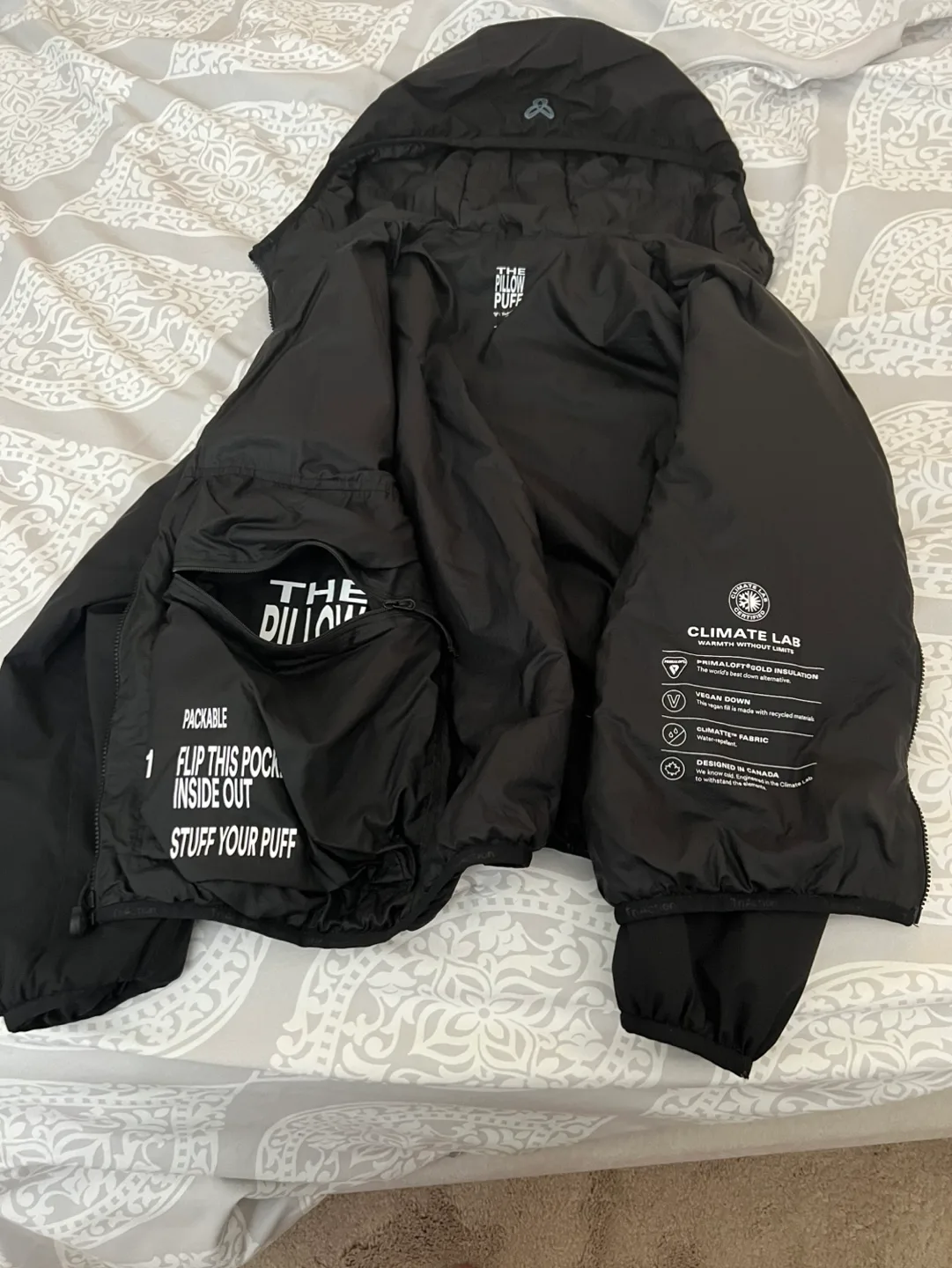 TNA The Pillow Puff Packable Puffer Jacket - Size XS image indicator(3)