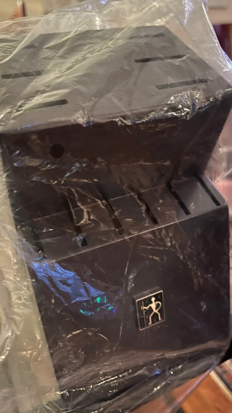 New!  Henckels Knife Block image indicator(3)