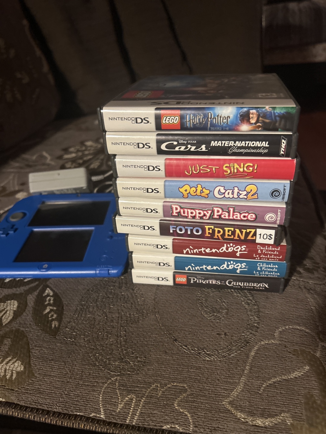 Nintendo 2DS Bundle - Blue Console + 9 Games