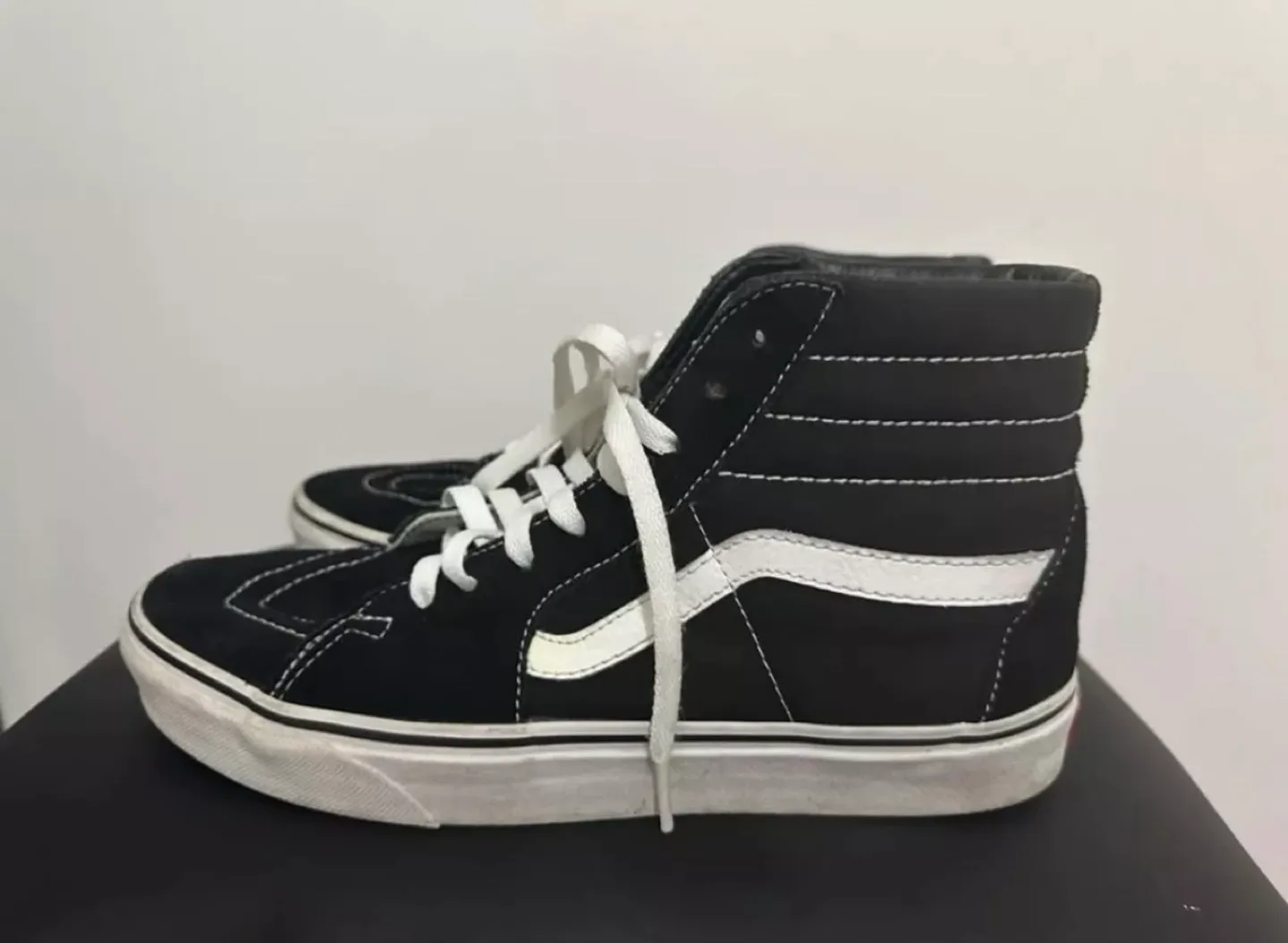 Men's Vans Sk8-Hi High Top Sneakers - Size 8.5 image indicator(3)