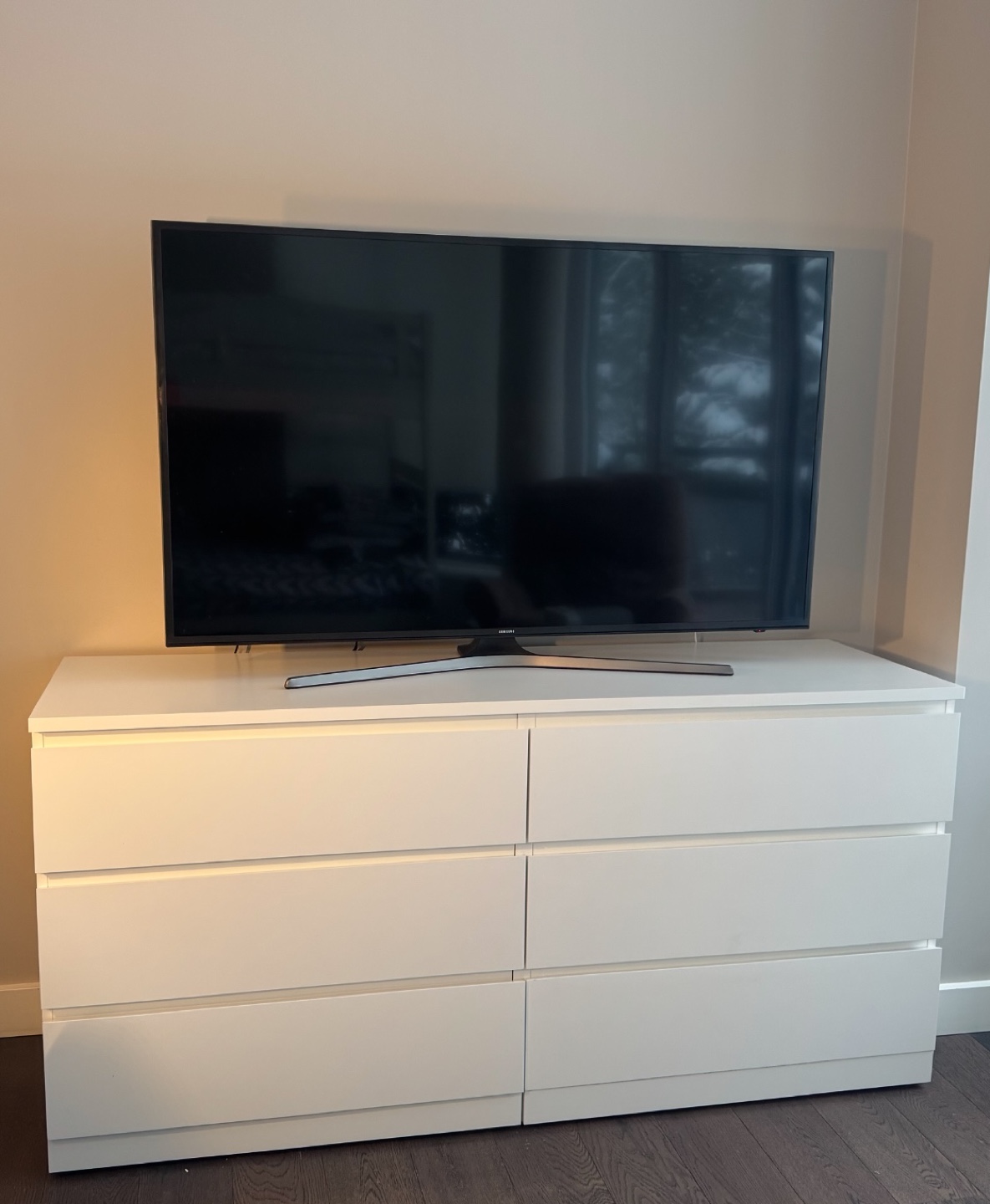 White MALM 6-Drawer Dresser from IKEA - photo 2