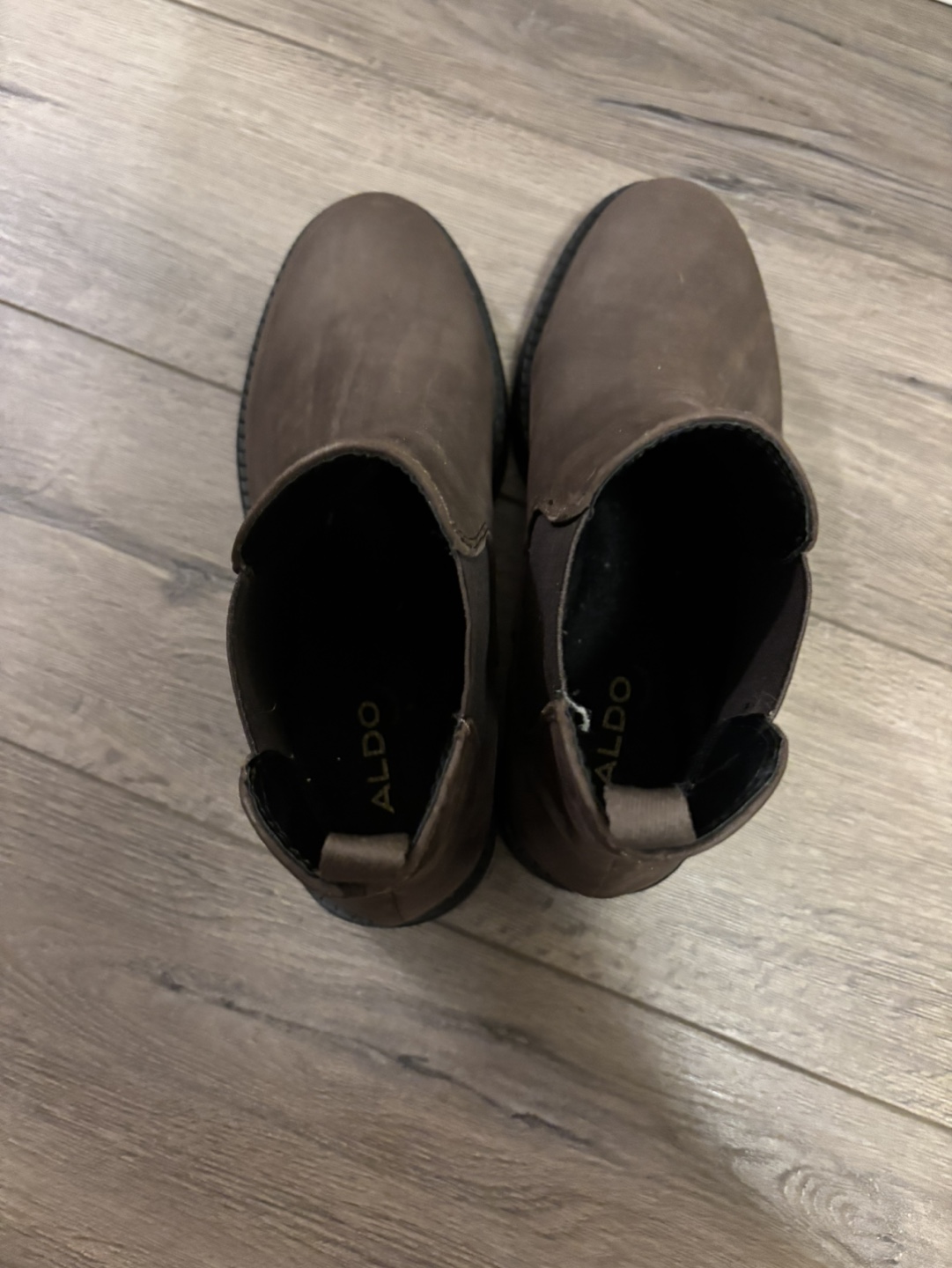 Women's Brown ALDO Chelsea Boots - Size 8.5 - photo 4