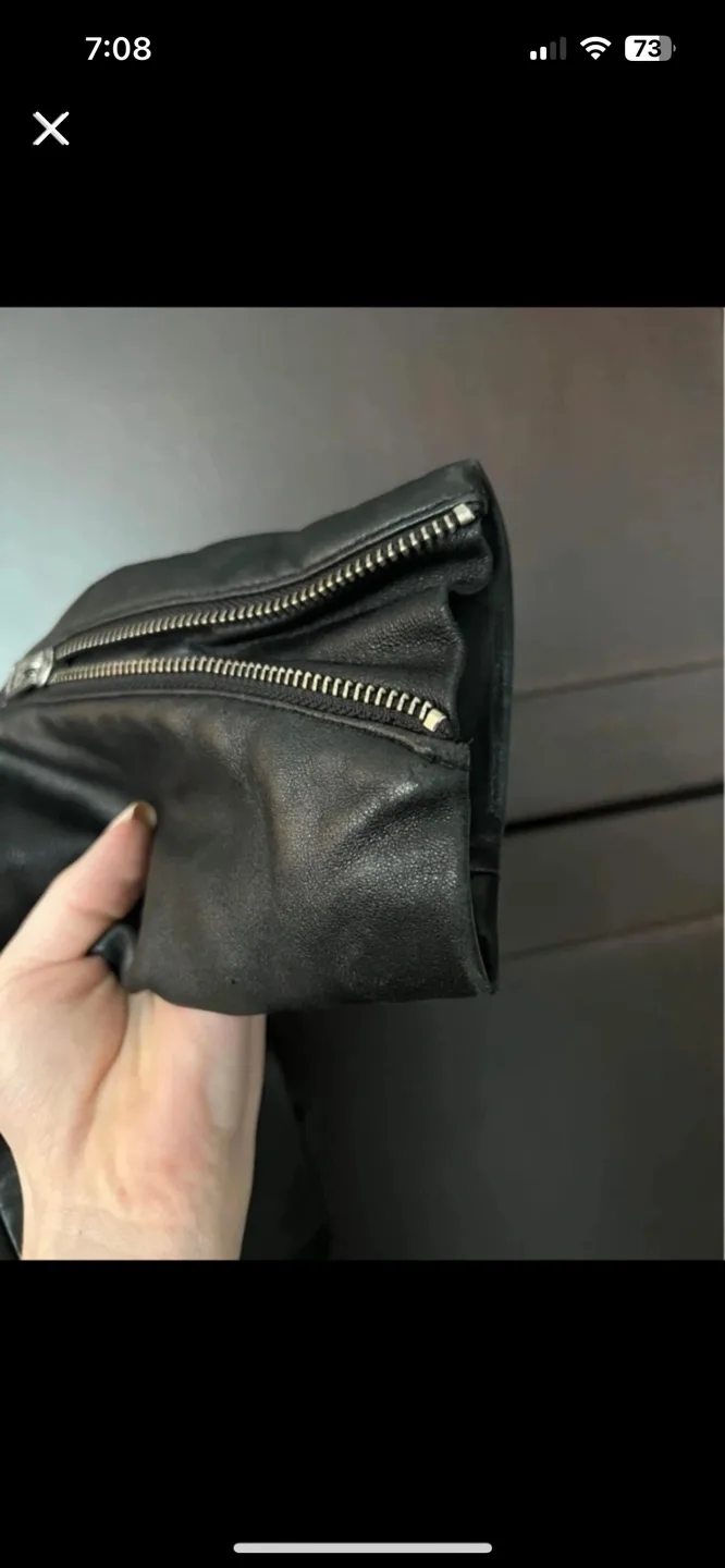 Wilfred Black Leather Sleeve Coat image indicator(4)