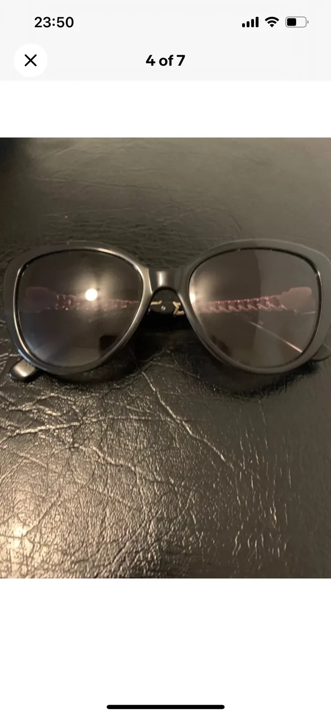 Black Cat Eye Sunglasses with Gold Chain Detail image indicator(3)