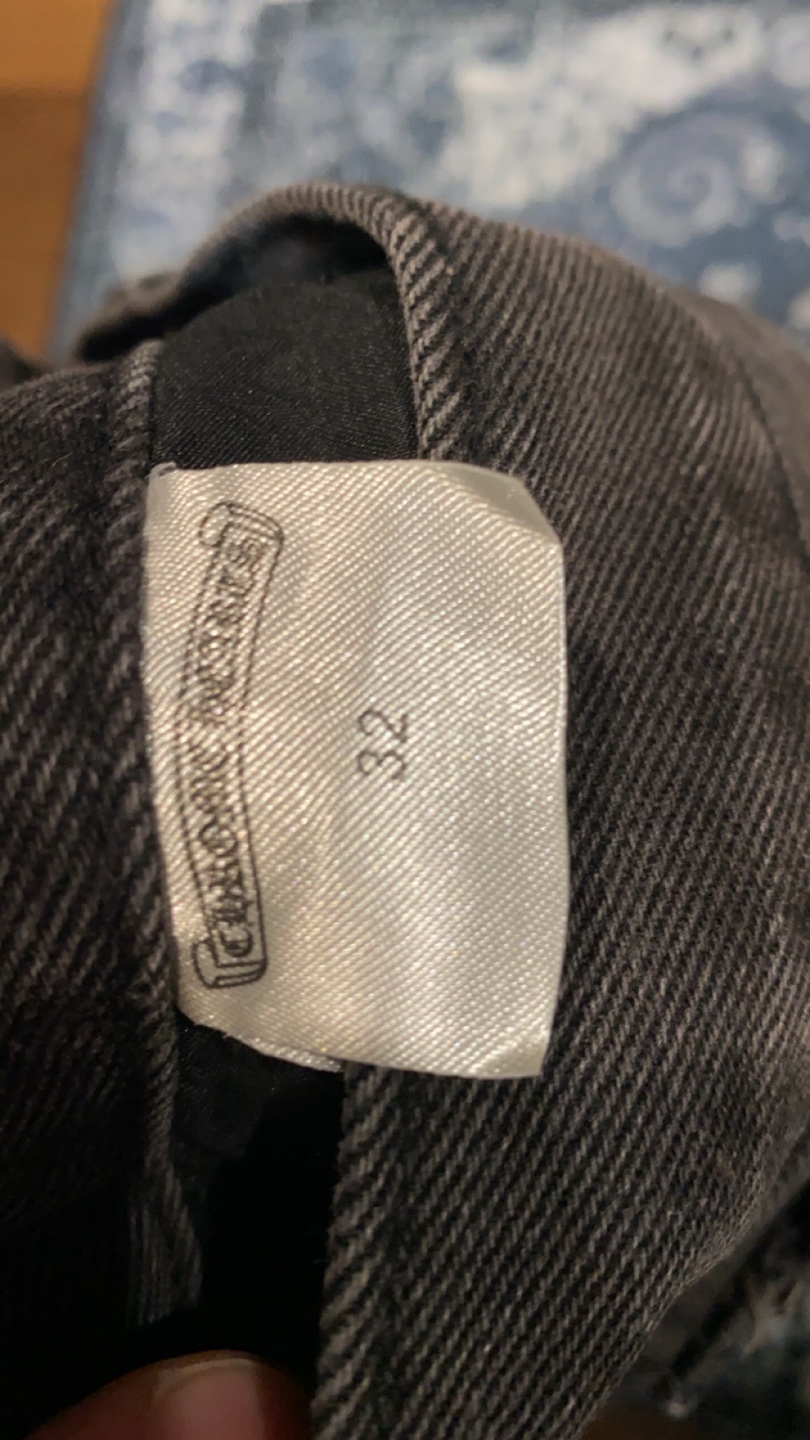 Chrome Hearts x Levi's 550 Jeans - Size 32 - photo 4