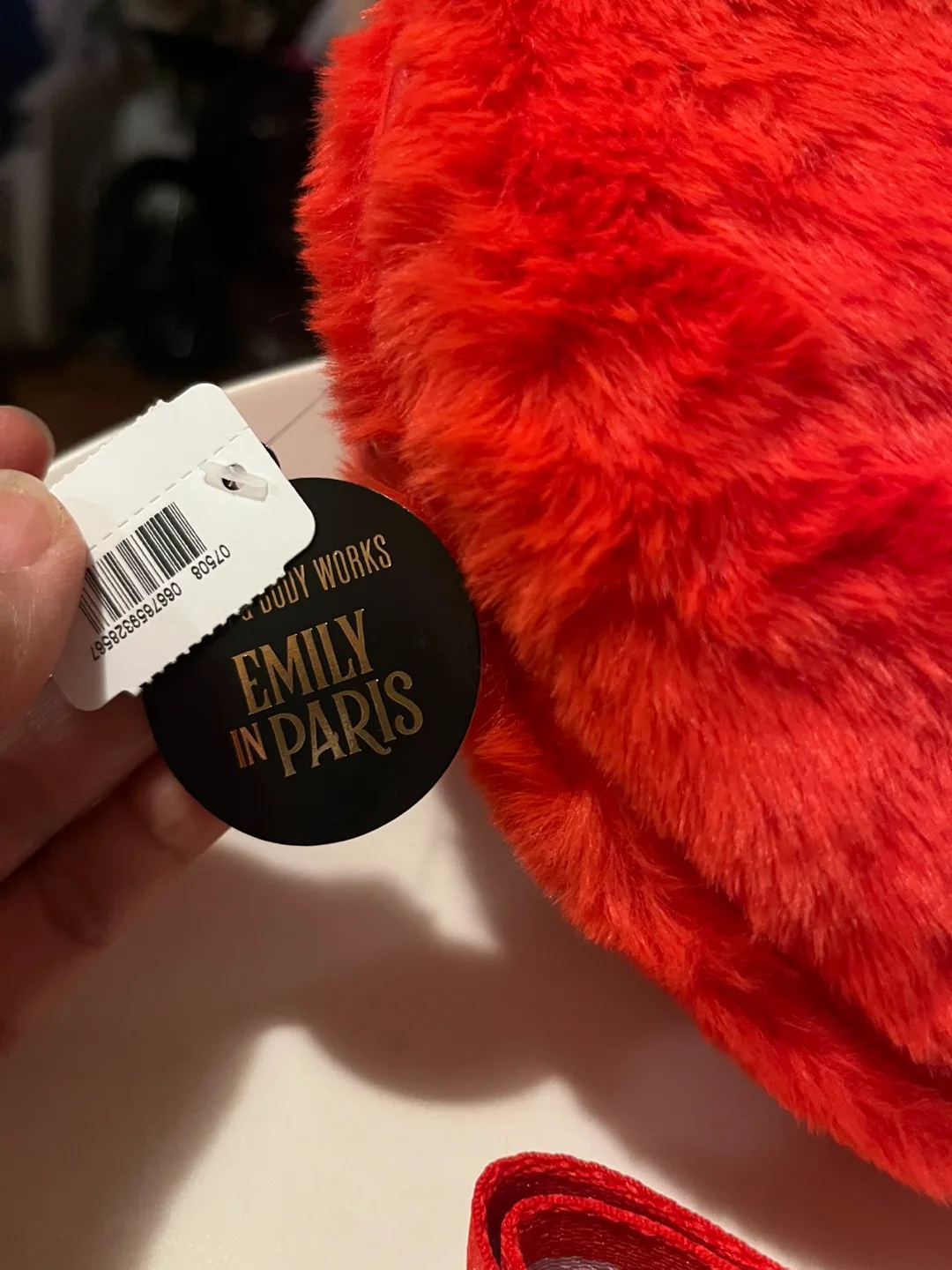 Emily in Paris Heart-Shaped Fuzzy Bag image indicator(2)