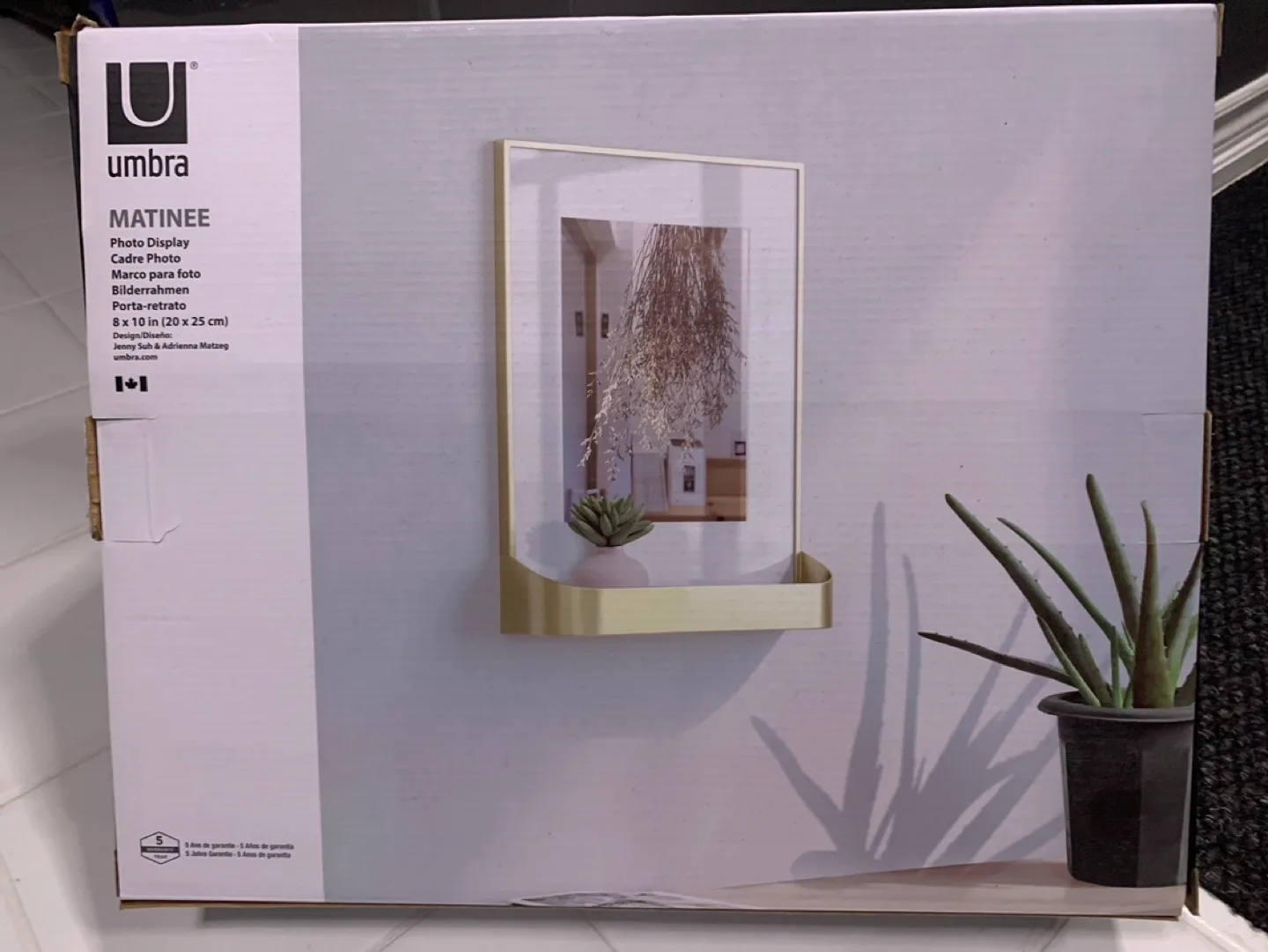 Umbra Matinee Photo Display - Gold image indicator(2)