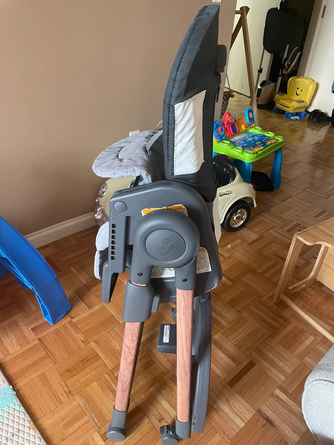 Maxi-Cosi 6 in 1 high chair image indicator(8)