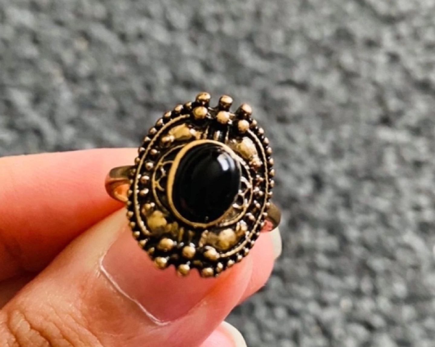 Vintage Ring with Black Stone - photo 2