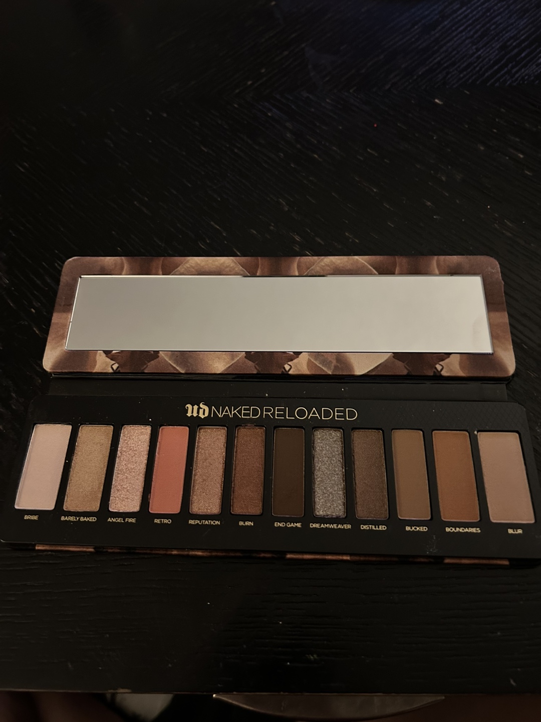 Urban Decay Naked Reloaded Eyeshadow Palette - photo 2