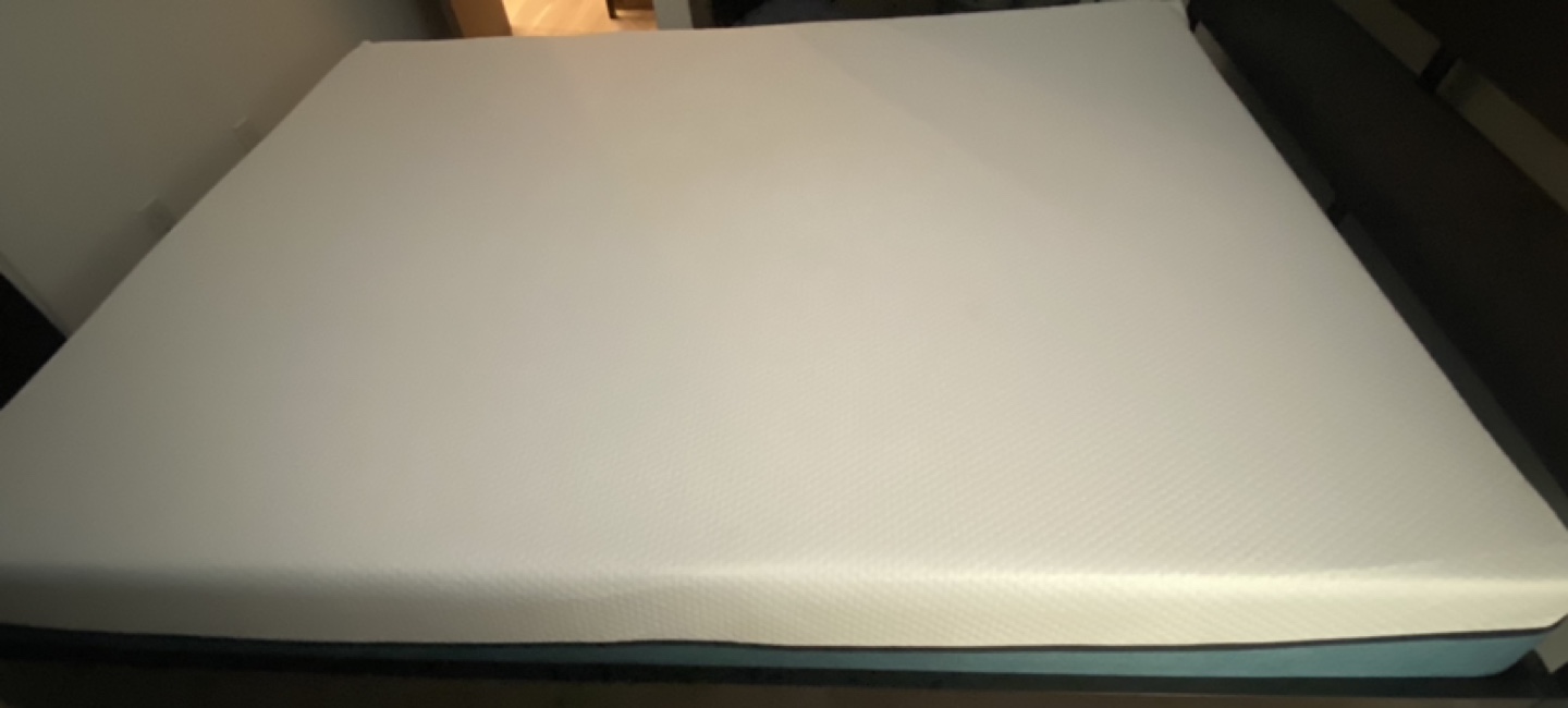 Queen Mattress and Metal Frame Set - photo 2