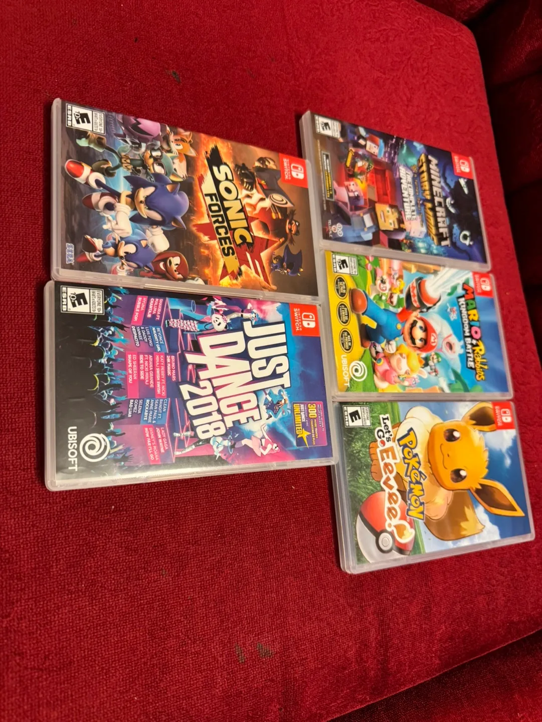 🏈 Bundle of 5 Nintendo Switch Games image indicator(2)