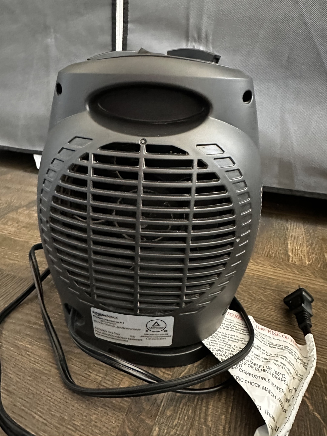 Amazon Basics PTC Heater - photo 3